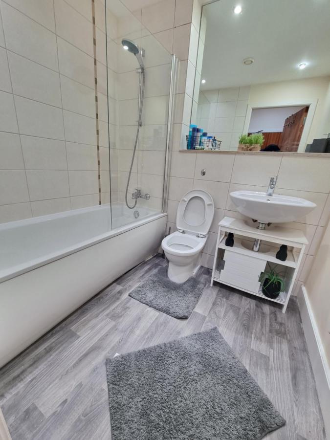 2 Bedroom - City Centre Location - Perfect For Family'S Bradford  Luaran gambar