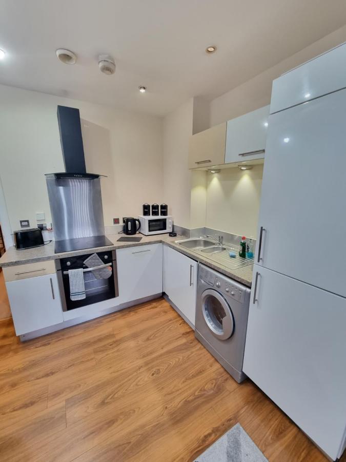 2 Bedroom - City Centre Location - Perfect For Family'S Bradford  Luaran gambar